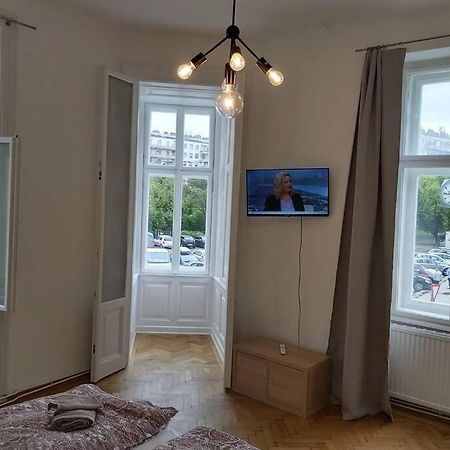 Lovely new 2 bedroom near hannovamarkt Wien Eksteriør bilde