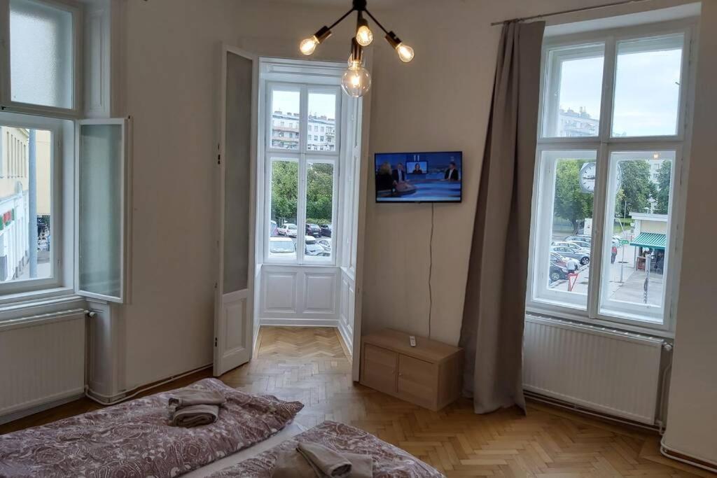 Lovely new 2 bedroom near hannovamarkt Wien Eksteriør bilde